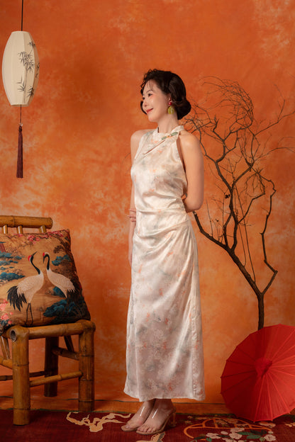 Oriana Crane Cheongsam Dress in Pearl White