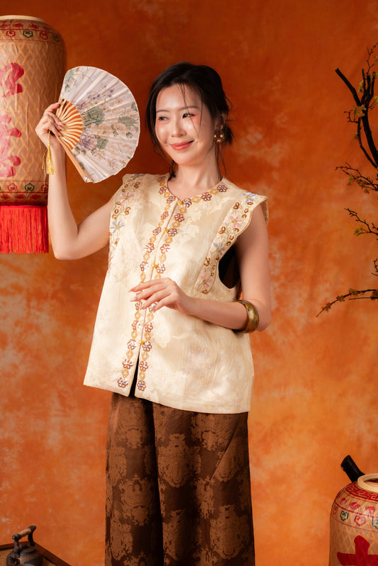Linnea Meadow Embroidered Cheongsam Vest in Ivory