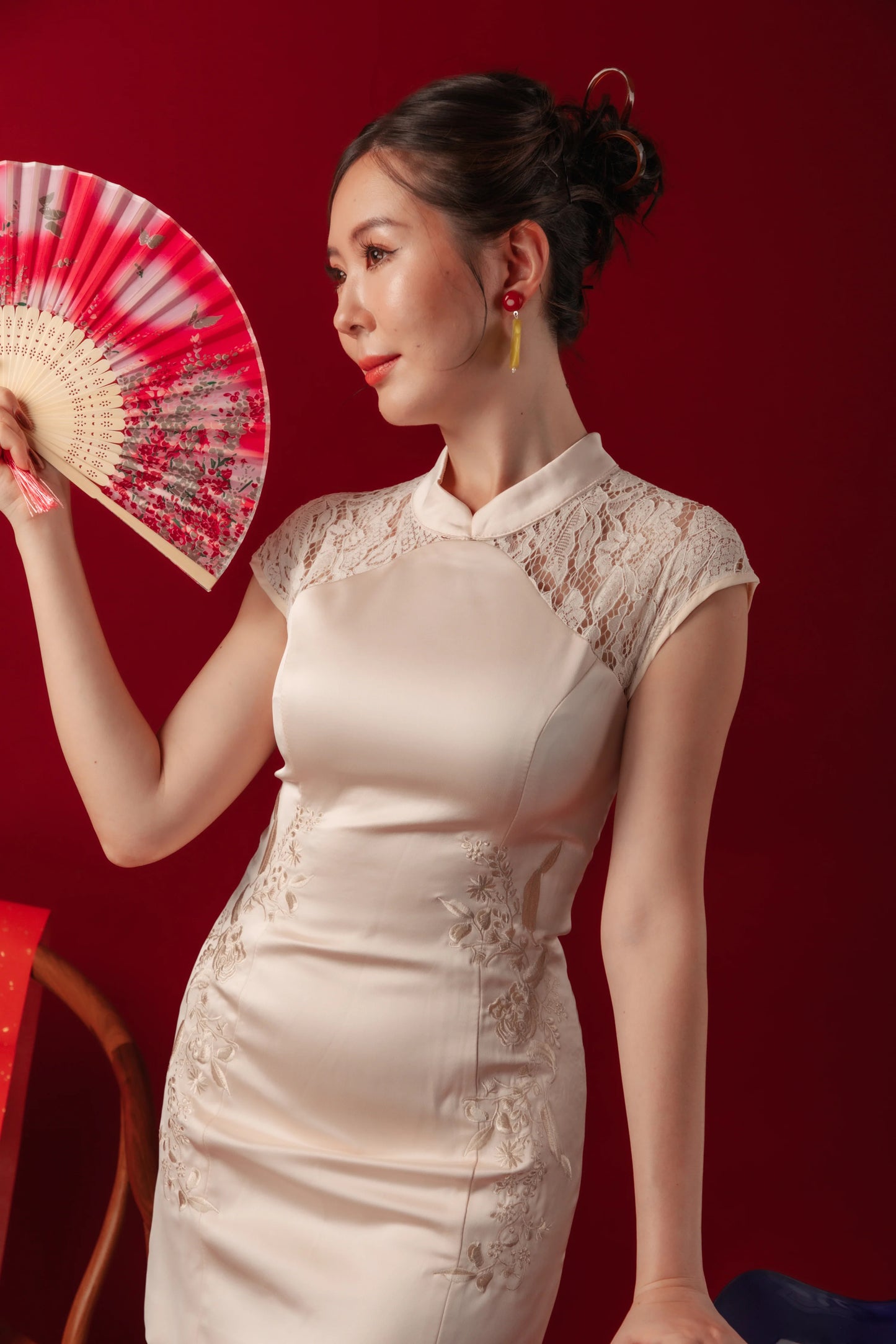 Ivory Grace Lace Cheongsam Dress (In-Stock)