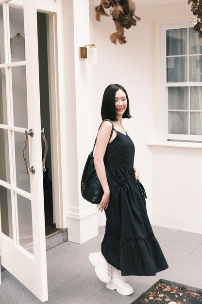 Éloise Ruffled Maxi Dress in Black