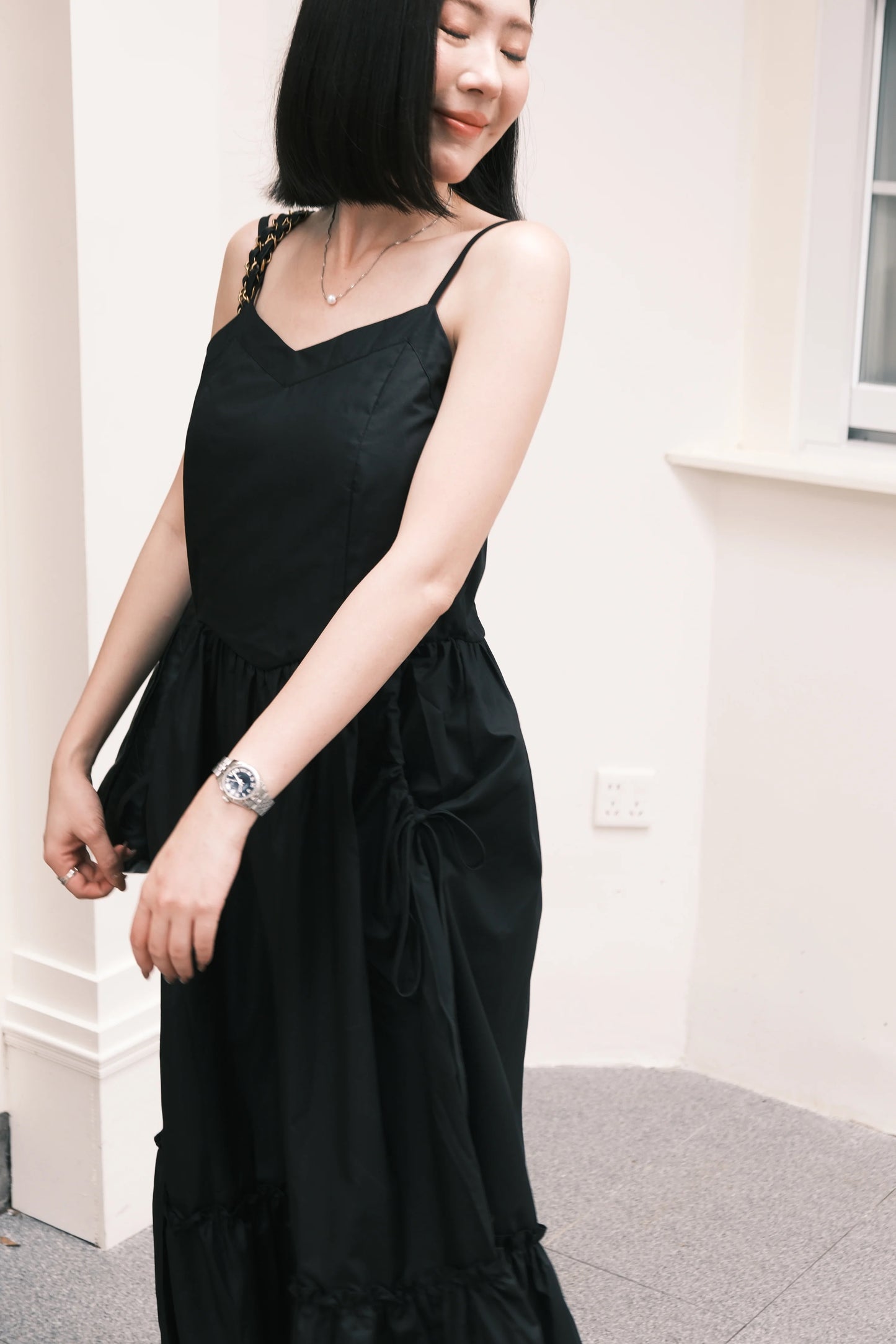 Éloise Ruffled Maxi Dress in Black
