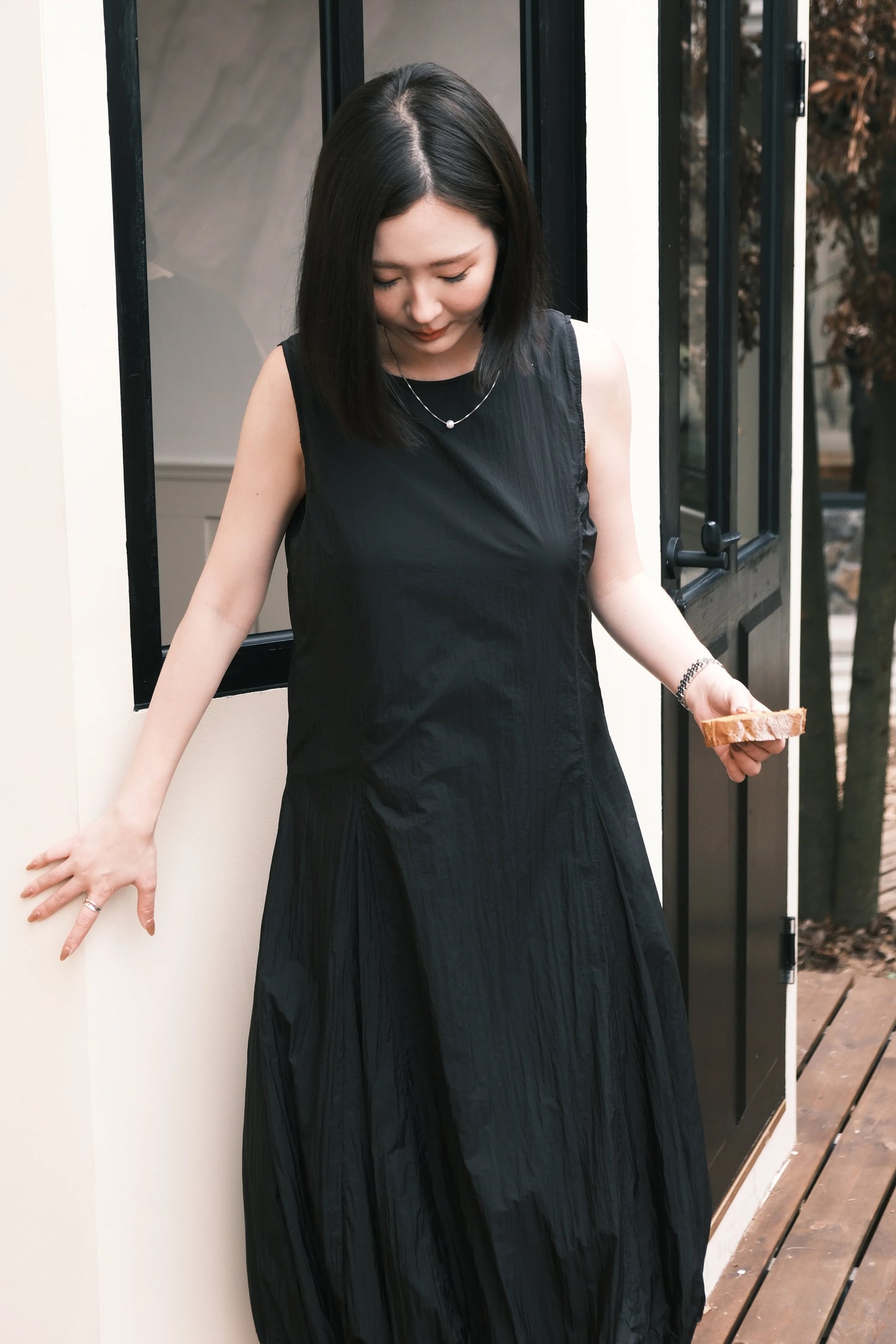 Amélie Cloud Hem Midi Dress in Black