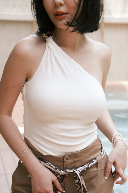 Luna One-Shoulder Sculpt Top in White