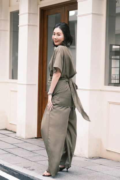 Aurelia Draped Utility Set in Green