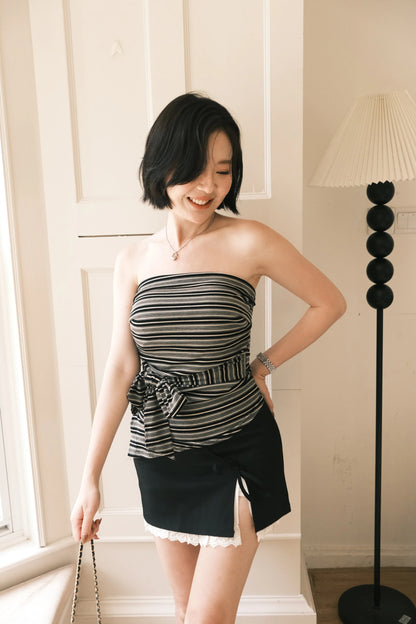 Ribbon Lace-Trim Mini Skirt in Black