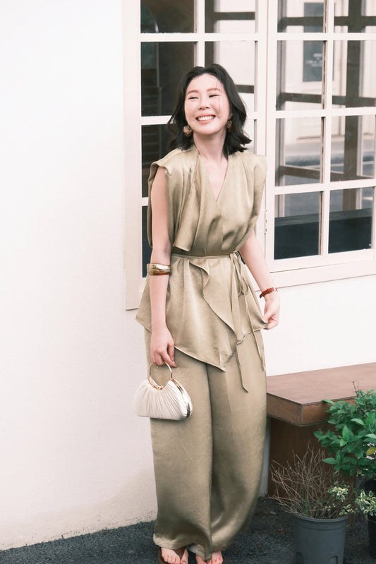 Olienne Satin Wrap Set in Green