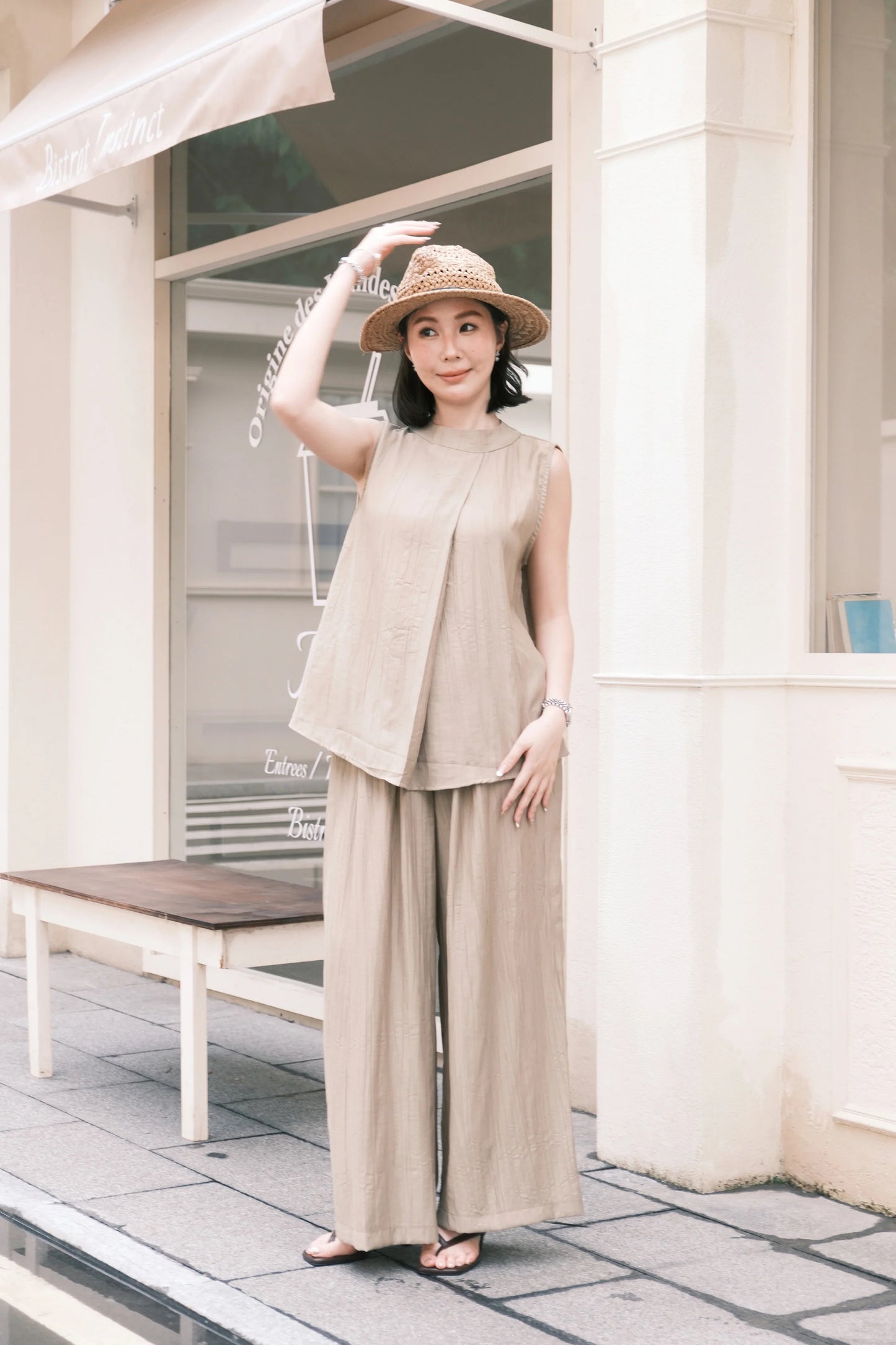 Noéline Relaxed Co-Ord Set in Khaki