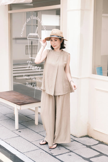 Noéline Relaxed Co-Ord Set in Khaki