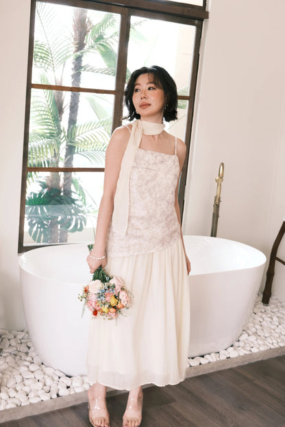 Seraphina Embroidered Dress in Cream
